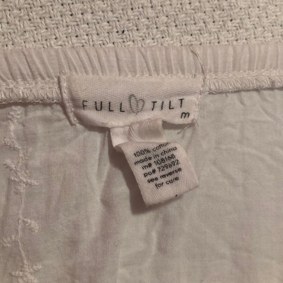 white lace off the shoulder top! - Picture 2 of 2